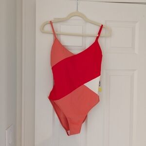Summer salt size 8 bathing suit